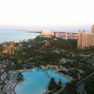 Meet your Posher, Leigh